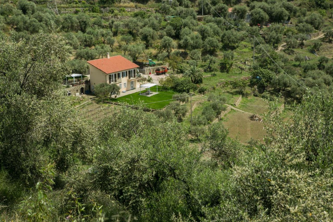 Civezza Agriturismo Oltrealmare מראה חיצוני תמונה